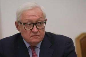 Анкоридж: Донбасс и противоречия в словах Рябкова, Лаврова ankoridzh donbass i protivorechiya v slovah ryabkova lavrova-lessontime-ru-0