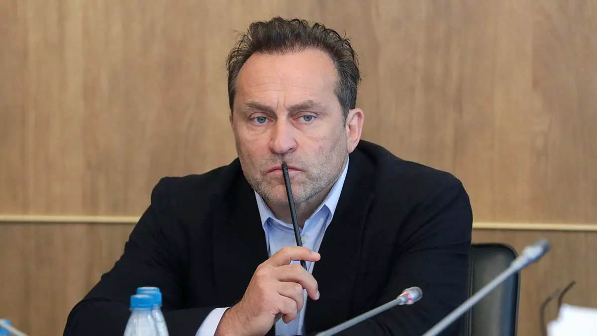 Депутат Госдумы Свищев: на Олимпиаде «все через заднее место»