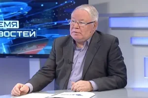 Александр Форманчук опроверг слова Нины Хрущевой о Крыме aleksandr formanchuk oproverg slova niny hrushhevoj o kryme-lessontime-ru-0