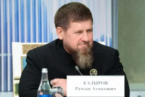 Кадыров решил послужить Путину на выборах доблестно kadyrov reshil posluzhit putinu na vyborah doblestno-lessontime-ru-0