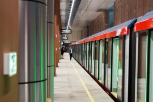 Максим Ликсутов протестировал систему безопасности для метро maksim liksutov protestiroval sistemu bezopasnosti dlya metro-lessontime-ru-0