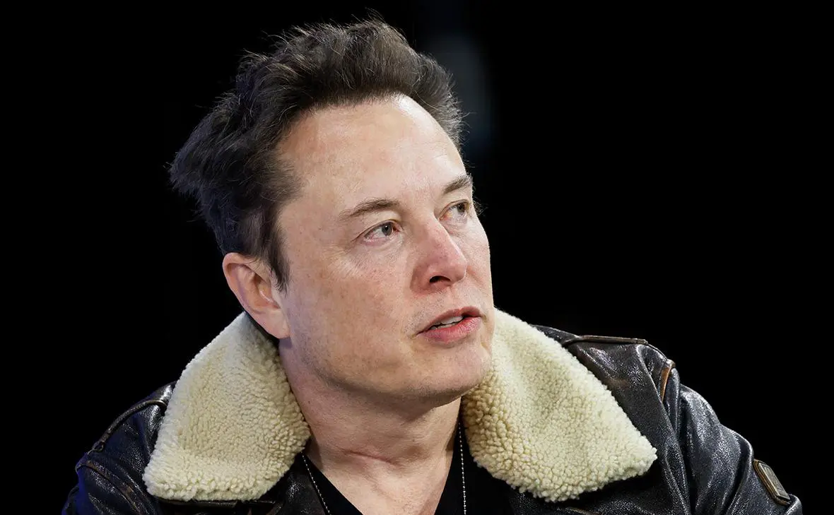 Илон Маск (Michael M. Santiago / Getty Images)