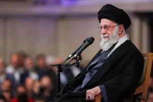Аятолла Али Хаменеи уверен, Иран и США удержат стабильность ayatolla ali hamenei uveren iran i ssha uderzhat stabilnost-lessontime-ru-0