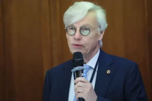 ChemNet в МГУ первые: СКИФ, Биокатализ и прорывы в химии v mgu pervye skif biokataliz i proryvy v himii-lessontime-ru-0