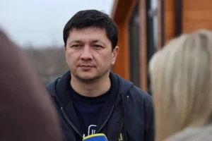 Виталий Ким против Зеленского Николаевская ОВА о Донбассе и ЗАЭС vitalij kim protiv zelenskogo nikolaevskaya ova o donbasse i zaes-lessontime-ru-0