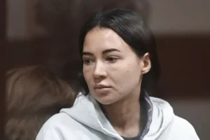 Лерчек и Алина Акилова: борьба Валерии Чекалиной за здоровье lerchek i alina akilova borba valerii chekalinoj za zdorove-lessontime-ru-0