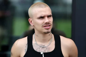 Ромео Бекхэм удивил поклонников новой татуировкой в Instagram от Jesus romeo bekhem udivil poklonnikov novoj tatuirovkoj v ot -lessontime-ru-0