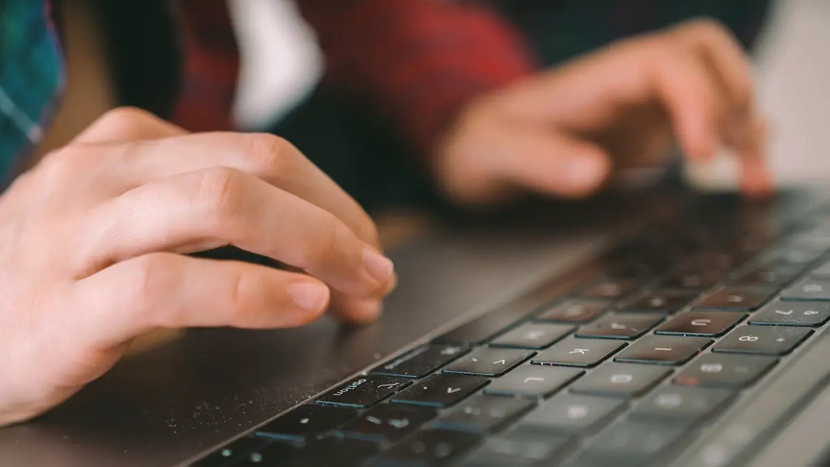 СМИ: Новость о «белых списках» на домашнем интернете является фейком