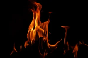 Москва-река, Строгинский мост: три яхты горели, жертв нет moskvareka stroginskij most tri yahty goreli zhertv net-lessontime-ru-0