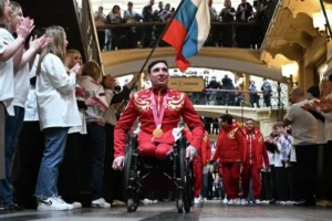 Путин поздравил паралимпийцев: флаг и гимн объединяют страну putin pozdravil paralimpijczev flag i gimn obedinyayut stranu-lessontime-ru-0