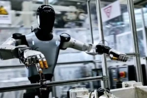 Робот Xiaomi уверенно осваивает задачи в автоиндустрии robot uverenno osvaivaet zadachi v avtoindustrii-lessontime-ru-0