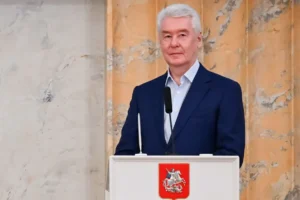 Собянин и Парфенчиков укрепят сотрудничество Москвы и Карелии sobyanin i parfenchikov ukrepyat sotrudnichestvo moskvy i karelii-lessontime-ru-0