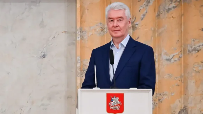 sobyanin i parfenchikov ukrepyat sotrudnichestvo moskvy i karelii-lessontime-ru-0