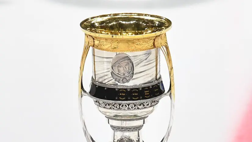 Шайба Нестерова принесла ЦСКА победу над СКА в овертайме первого матча серии 1/8 финала Кубка Гагарина