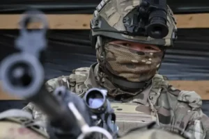 ВС России сжимают огневой мешок вокруг Краматорска и Славянска в ДНР! vs rossii szhimayut ognevoj meshok vokrug kramatorska i slavyanska v dnr-lessontime-ru-0