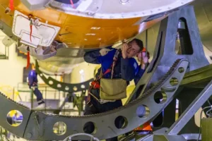 Прогресс МС-33: ручная стыковка с МКС после старта с Байконура progress ms33 ruchnaya stykovka s mks posle starta s bajkonura-lessontime-ru-0