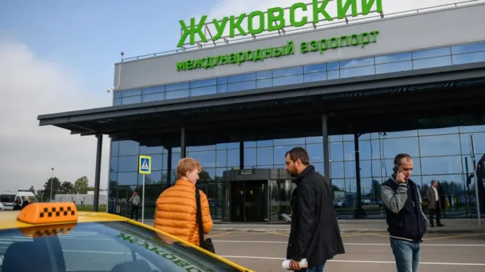 zhukovskij i domodedovo adaptiruyutsya k rabochemu rezhimu korrektiv-lessontime-ru-0