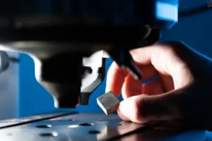 universitet misis novyj magnitnyj splav s marganczem alyuminiem vanadiem-lessontime-ru-0