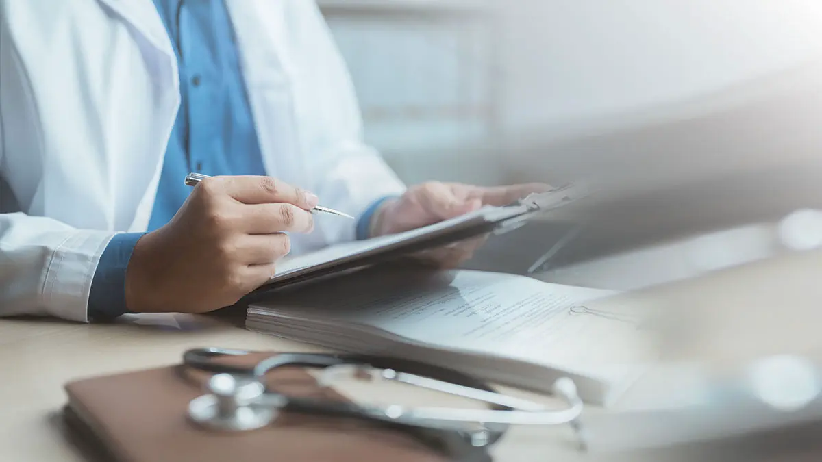 Как оформить больничный лист, если не болеешь