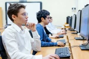 departament obrazovaniya pomozhet shkolnikam moskvy podgotovitsya k vpr-lessontime-ru-0