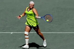 diana shnajder v madride uverennaya pobeda na starte  1000-lessontime-ru-0