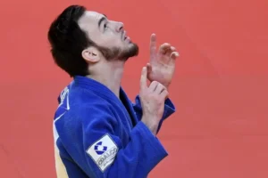 murad chopanov pobedil na che po dzyudo  radostnye novosti-lessontime-ru-0