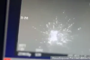 ПВО успешно защитило Ленинградскую область от БПЛА, Пулково работает pvo uspeshno zashhitilo leningradskuyu oblast ot bpla pulkovo rabotaet-lessontime-ru-0