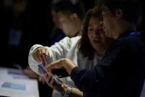 Что ждать от революционных новинок Samsung Galaxy Z Fold 8 и Flip 8 chto zhdat ot revolyuczionnyh novinok 8 i 8-lessontime-ru-0