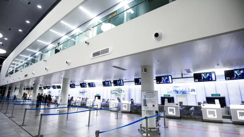 В аэропортах Самары и Ульяновска сняли временные ограничения на полёты