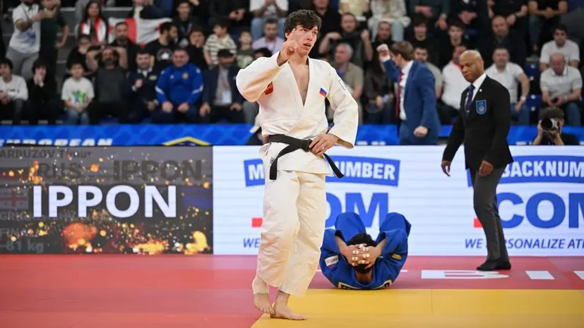 С флагом и гимном: сборная России завоевала семь медалей на чемпионате Европы по дзюдо