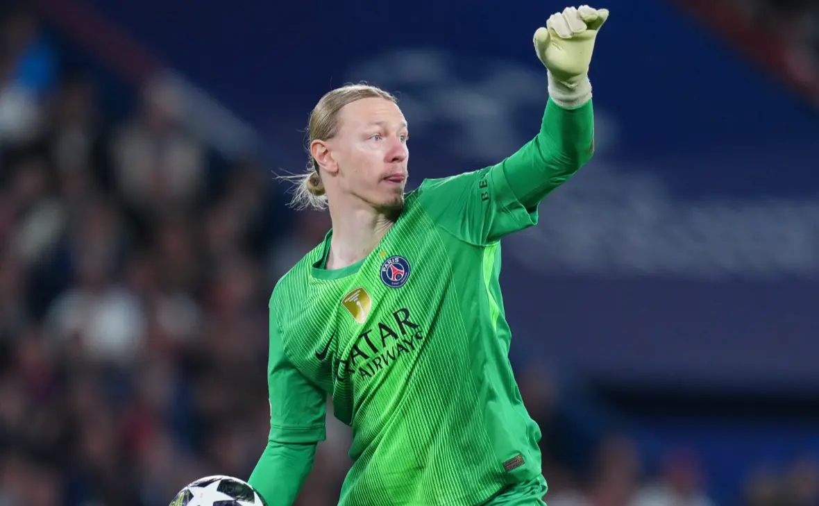 Матвей Сафонов (Franco Arland / Getty Images)