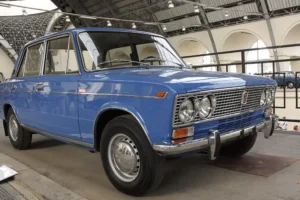 v rostovenadonu obnaruzhili redkij vaz2103 gai-lessontime-ru-0