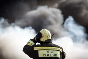 vzryv bespilotnika v ufe razrushil zhiloj dom na gafuri-lessontime-ru-0