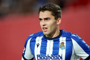 zaharyan vernulsya v obshhuyu gruppu real sosedad posle bolezni-lessontime-ru-0