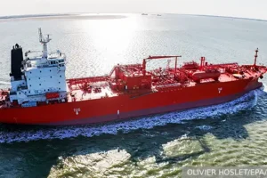 ФСБ предотвратила теракт на газовозе Бельгия – Усть-Луга fsb predotvratila terakt na gazovoze belgiya ustluga-lessontime-ru-0