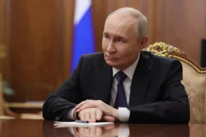 putin i lukashenko ukreplyayut bezopasnost rossii i belorussii-lessontime-ru-0