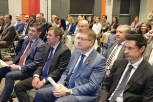 sverdlovskaya oblast s korporacziyami razvivayut goroda na severnom urale-lessontime-ru-0