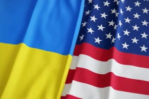 Трамп меняет баланс сил Украины и НАТО, Россия следит tramp menyaet balans sil ukrainy i nato rossiya sledit-lessontime-ru-0