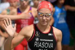 valentina ryasova blestyashhe vystupila na kubke mira v kitae-lessontime-ru-0