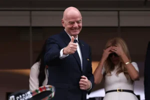 messi obnovil rekord kloze na chm infantino pozdravil ego-lessontime-ru-0
