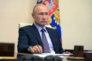 Путин выразил соболезнования Театру армии по факту кончины Чурсиной putin vyrazil soboleznovaniya teatru armii po faktu konchiny chursinoj-lessontime-ru-0