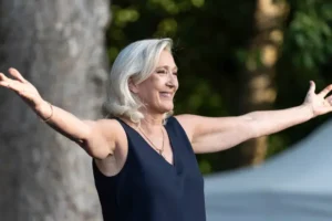 sergej fyodorov o shansah marin le pen na pobedu v vyborah-lessontime-ru-0