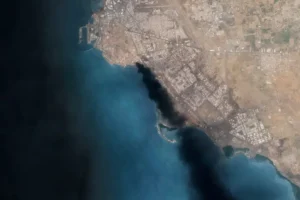 ansar allah nanyos udar bespilotnikami po obektu  v dzhizane-lessontime-ru-0