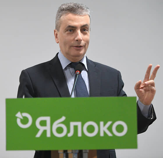 Обыски в псковском отделении партии «Яблоко»: новые подробности 1868f11f-e8ba-42fd-8ccb-30d621b55be3-6765e381