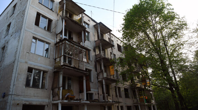 Выселенные пятиэтажные дома в Москве