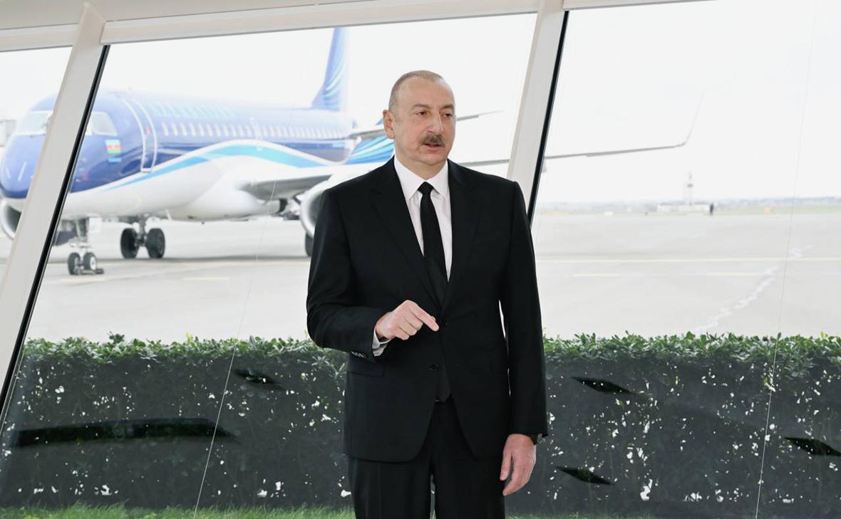 Роковое решение: массовая отмена авиарейсов в российские города после трагедии 07e4e082-a853-44fa-af9b-10d764e1968e-67c4b101