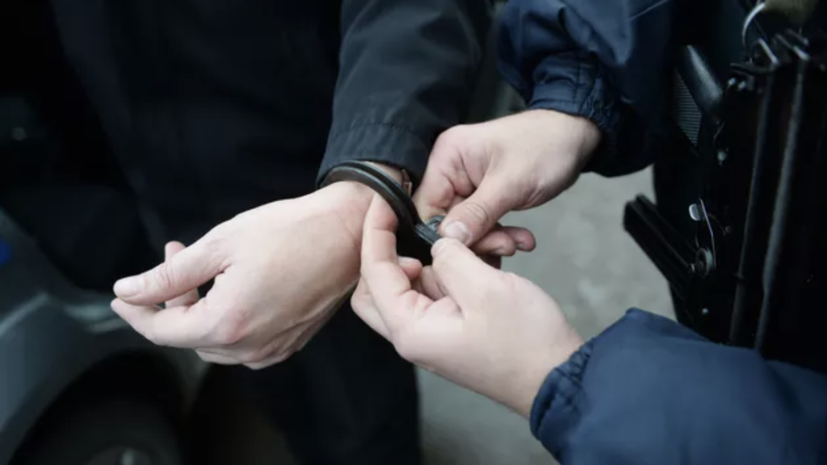 В Волгограде бдительность школьной охраны предотвратила потенциально опасную ситуацию 419cf6e4-a286-4e2a-bfc7-c3760d651805-67bf2dbe