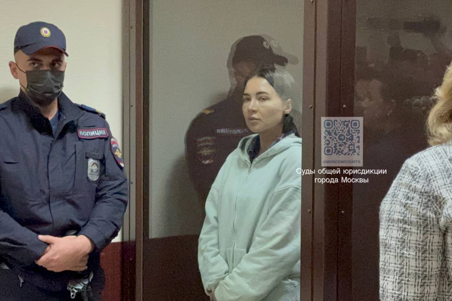 9ed1bcf1-1021-483e-b8e7-cf9267c6e6e3-67ad125b