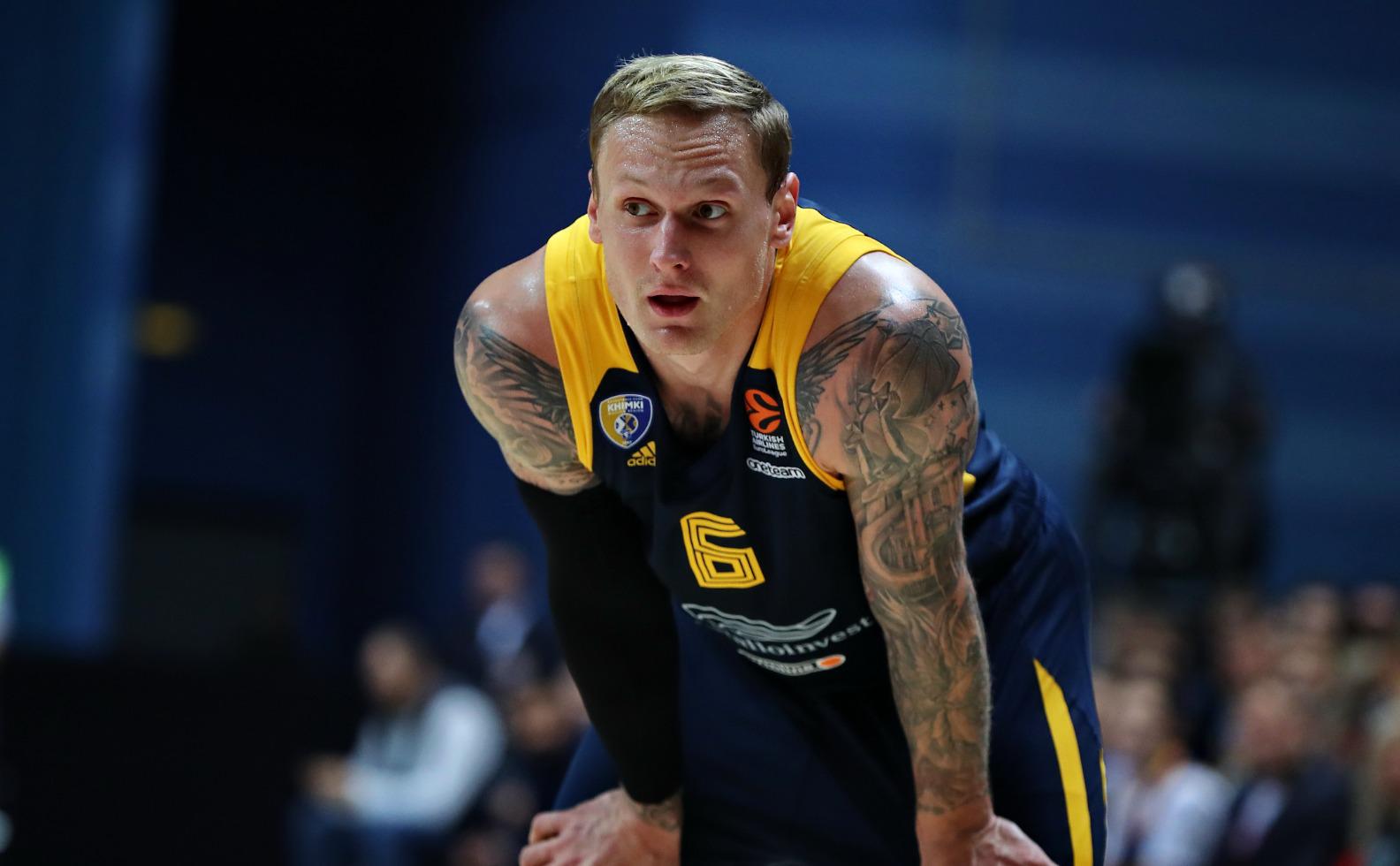 Последний разговор: воспоминания друга о баскетболисте Янисе Тимме a969112b-9229-4b0d-bf7e-546c1b1b7783-67b5e4df