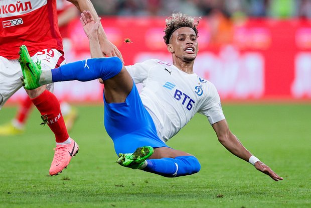 Массовое бегство легионеров из российского футбола Четыре игрока устроили демарш против клубов 2a6d58d6-8903-4ad0-9837-b4482236f12b-67ddf2a9